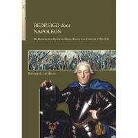 Bedreigd door Napoleon (Hardback) - thumbnail