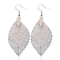 Dubbel gelaagde verlaat Tassel Earrings eenvoudige retro metalen blad-oren ornamenten (goud zwart) - thumbnail
