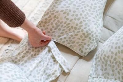 Zwangerschaps- en borstvoedingskussen B.LOVE XXL BABYMOOV Oeko-Tex? groen