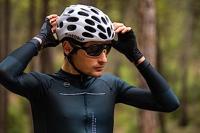 Buzaglo Catlike racehelm mixino maat l 58-60cm wit - thumbnail