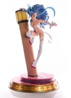 Darkstalkers Resin Statue - Felicia (First4Figures) - thumbnail
