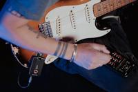 NUX MP-3 Mighty Plug Pro gitaar en bas amp modeler - thumbnail
