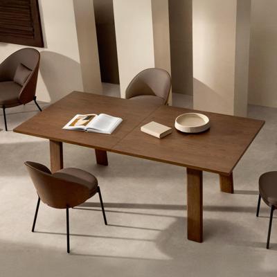 Kave Home Uitschuifbare Eettafel 'Arlen' Eiken, 200 - 250 x 95cm, kleur Walnoot Kave Home Uitschuifbare Eettafel 'Arlen' Eiken, 200 - 250 x 95cm, kleur Walnoot