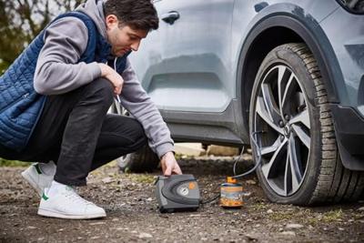 Osram Automotive TYREseal KIT ESSENTIAL OTSK6ESN Bandenreparatiespray 1 stuk(s)