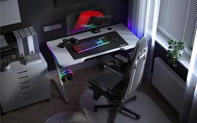 Huzaro Hero 2.5 RGB gaming bureau wit