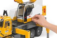 bruder MACK Granite Liebherr Kraanwagen modelvoertuig - thumbnail
