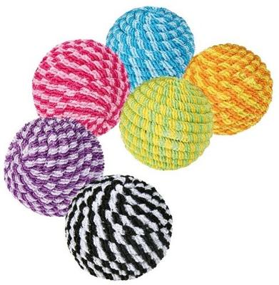 TRIXIE BAL KUNSTSTOF / NYLON ASSORTI 4,5X4,5X4,5 CM 54 ST