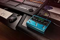 IK Multimedia X-Space effectpedaal met audio-interface - thumbnail