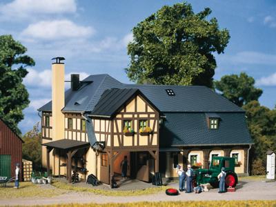 Auhagen 11409 H0 Smederij