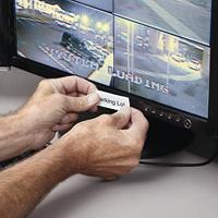 Labeltape (universeel - vinyl) DYMO 1868753 XTL Tapekleur: Wit Tekstkleur:Zwart 24 mm 7 m - thumbnail