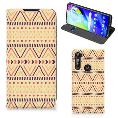 Motorola Moto G8 Power | Hoesje met Magneet | Aztec Yellow