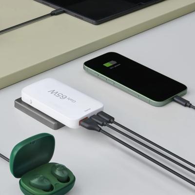 Hama Snellader 2x USB-C 1x USB-A platte mini-oplader PD 65 W Oplader Wit - thumbnail