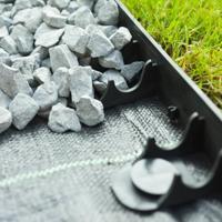 NATUUR Turftrim van polypropyleen en polyethyleen - 16 ankers - H 4,5 x (4 x L100) cm - Zwart - thumbnail