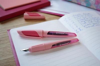 STABILO EASYbuddy vulpen pastel, Cloudy Blue STABILO EASYbuddy vulpen pastel, Cloudy Blue