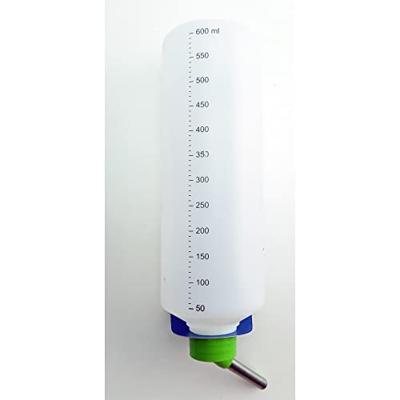 TRIXIE DRINKFLES KUNSTSTOF MET DRAADBEUGEL ASSORTI 600 ML 8 ST