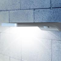 Hyundai Lighting Wandlamp op Zonne-energie met Bewegingssensor - thumbnail