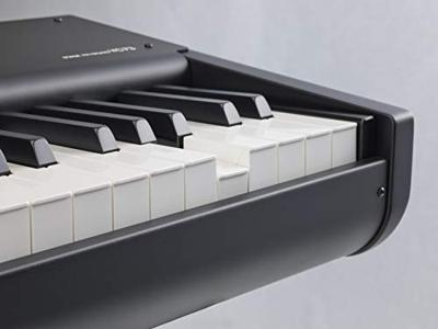 Yamaha YC73 stage keyboard