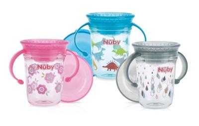 Nuby Wonder cup 240ml 6+ maanden assorti 1 Stuks Nuby Wonder cup 240ml 6+ maanden assorti 1 Stuks