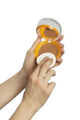 Zonnebrandcrème met Kleur Heliocare 360 Compact Oil-Free Brons SPF 50+ 10 g