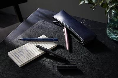 Faber Castell FC-140808 Vulpen Grip 2011 M Lichtroze Faber Castell FC-140808 Vulpen Grip 2011 M Lichtroze