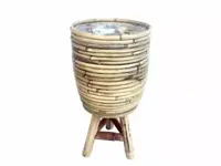 Rotan plantenmand met plastic op poten grijs 18x28cm - thumbnail