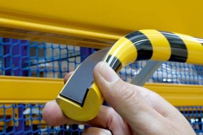Durable 1110130 Eckschutzprofil C25R magnetisch
