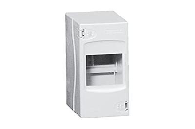 Legrand 001302 KLEINVERTEILER 2-MODULE Kleine verdeelkast Opbouw (op product) Aantal rijen: 1 Inhoud: 1 stuk(s) Legrand 001302 KLEINVERTEILER 2-MODULE Kleine verdeelkast Opbouw (op product) Aantal rijen: 1 Inhoud: 1 stuk(s)