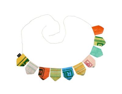 Fairzone Vlaggetjeslijn - vijfhoekvorm - 3m Fairzone Vlaggetjeslijn - vijfhoekvorm - 3m