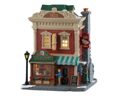 Lemax pat-a-cake bakery, verlicht kersthuisje Caddington Village 2025