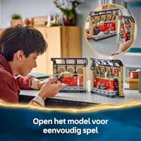 LEGO® Harry Potter 76450 Boekensteun: De Zweinstein™ Express - thumbnail