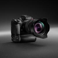 Panasonic DMW-BG2E Battery grip for S1RM2 - thumbnail