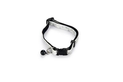 Beeztees Forever - Kattenhalsband - Envy - Wit - 20-30 Cm Beeztees Forever - Kattenhalsband - Envy - Wit - 20-30 Cm