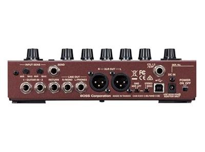 Boss AD-10 Acoustic Preamp effectpedaal & D.I.