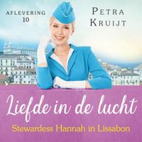 Stewardess Hannah in Lissabon - thumbnail
