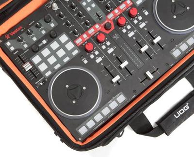 UDG Ultimate midi controller Backpack small MK2