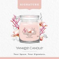 Yankee Candle pink sands signature medium jar - thumbnail
