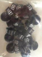 MB zwart/wit 110 voor op kledinghanger - thumbnail