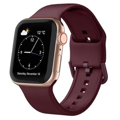 Soft siliconen bandje met gespsluiting - Bordeaux - Geschikt voor Apple Watch 44mm / 45mm / 46mm / 49mm Soft siliconen bandje met gespsluiting - Bordeaux - Geschikt voor Apple Watch 44mm / 45mm / 46mm / 49mm