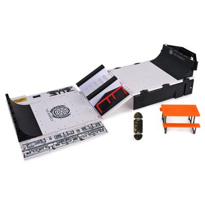 Tech Deck X-Connect Transforming Park vingerskateboardset Tech Deck X-Connect Transforming Park vingerskateboardset