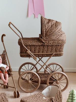 Romantische kinderwagen VERTBAUDET & Envie de fraise bruin Romantische kinderwagen VERTBAUDET & Envie de fraise bruin