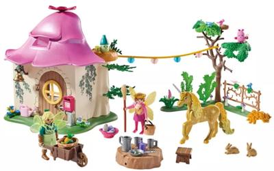 Playmobil® Princess Magic gezellig sprookjeshuis met gouden eenhoorn en stal