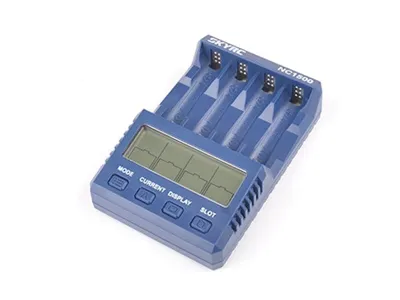 SkyRC NiMH Battery Charger/Analizer SkyRC NiMH Battery Charger/Analizer