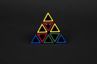 Recent Toys Hollow pyraminx breinbreker puzzel Recent Toys Hollow pyraminx breinbreker puzzel