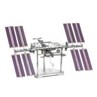 Metal Earth Iconx International Space Station (ISS) Metalen bouwpakket - thumbnail