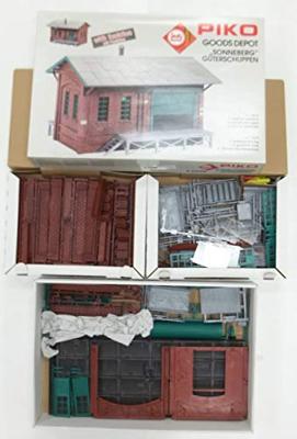 Piko G 62008 G Goederenloods zon berg Bouwpakket