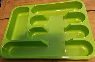 Kunststof bestekbak - bestekhouder 5-vaks groen 24.5 x 32.5 cm - Keukenlade- besteklade - inzetbak Kunststof bestekbak - bestekhouder 5-vaks groen 24.5 x 32.5 cm - Keukenlade- besteklade - inzetbak