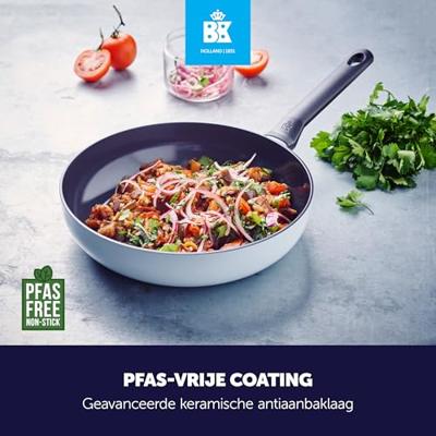 Enjoy hapjespan Light Blue 28 cm