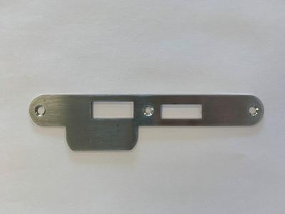 4tecx Sluitplaat RVS tbv veiligheidsslot 119/17U steekmaat pc 55mm sluitplaat rond draairichting 1 rechts 4tecx Sluitplaat RVS tbv veiligheidsslot 119/17U steekmaat pc 55mm sluitplaat rond draairichting 1 rechts