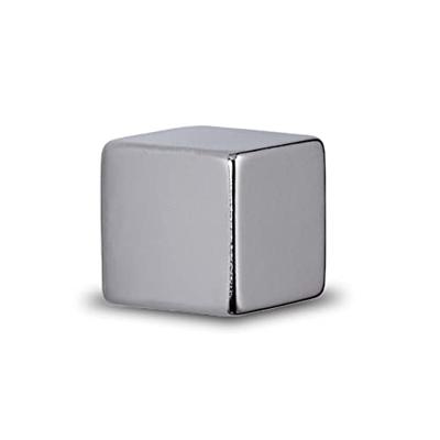 Maul Neodymium magneet (b x h x d) 15 x 15 x 15 mm Dobbelsteen Zilver 1 stuk(s) 6169396