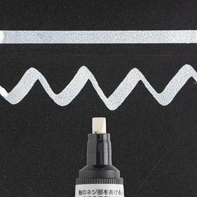 Sakura • pen-touch kalligrafie pen medium wit